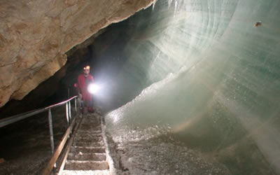 Eishöhle